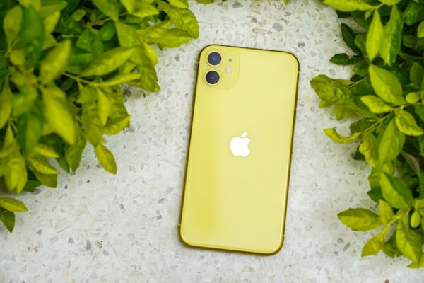 Iphone 11 - Image 7