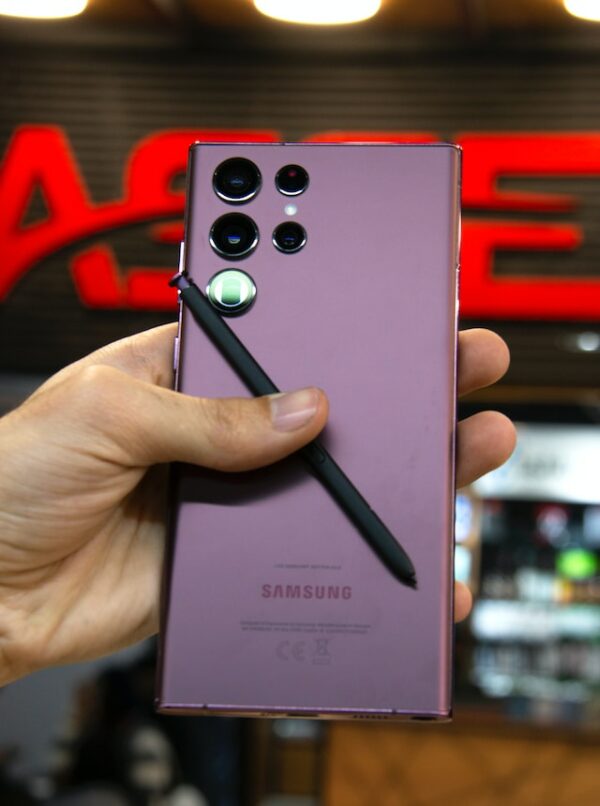 Samsung S22 Ultra - Image 2